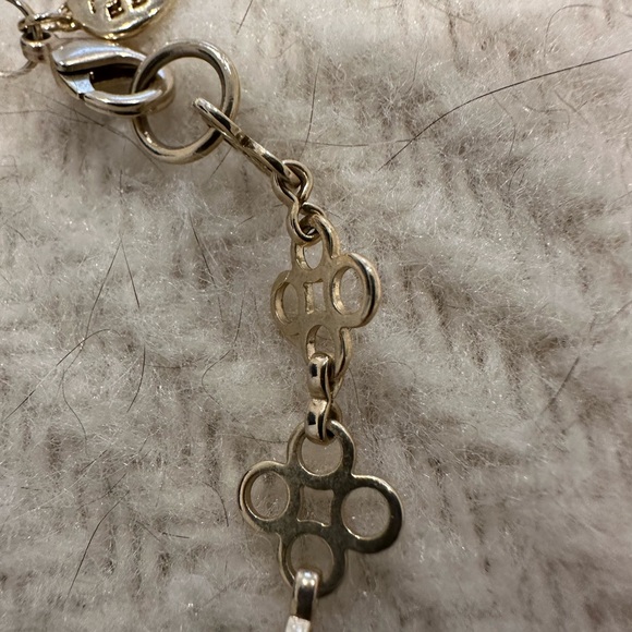 Tory Burch Elegant Gold Necklace - Picture 3 of 3